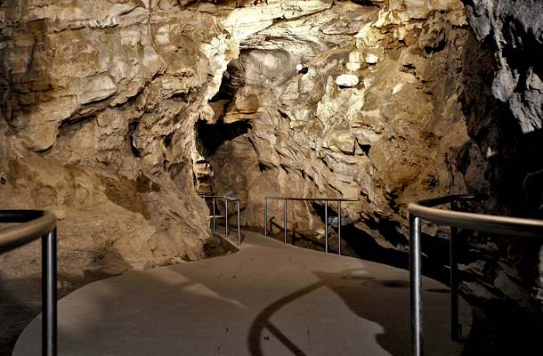 Az Abaligeti-barlang