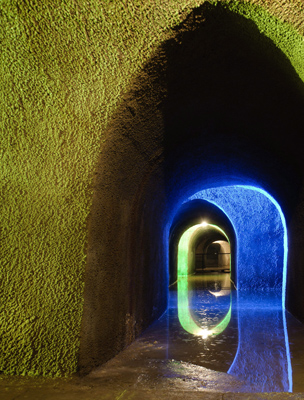 Fotó: Komka Péter, MTI - Ehhez hasonló fényekkel világítanák meg az alagútrendszert