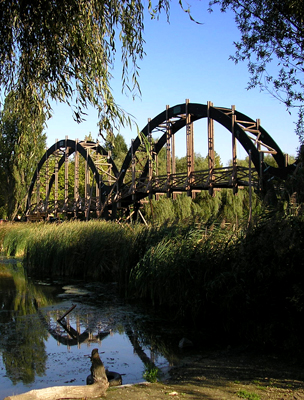 Híd a Kányavári-szigetre