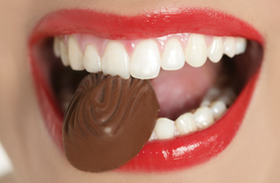 Csokival a fogszuvasodás ellen?