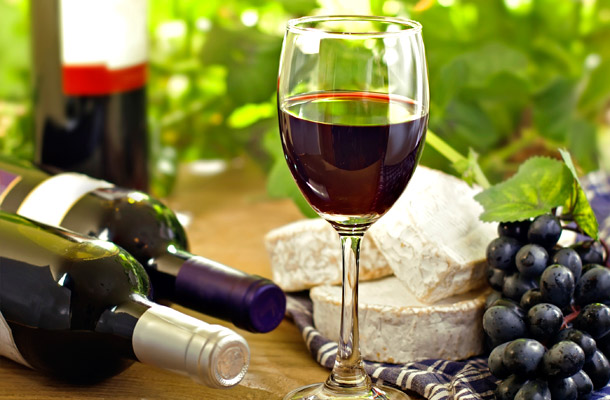 vörösbor táplálkozás (kalóriák, összetevők, egészségügyi előnyök)