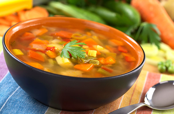 Nagy nyári leves- és salátadiéta – 14 napos étrenddel!