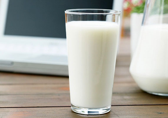 	Egy bögre tejjel körülbelül 56 mikrogramm jódot fogyasztasz el, amennyiben valódi tejet iszol. Ezzel a napi szükséges jódbevitel közel 40%-át fedezed.