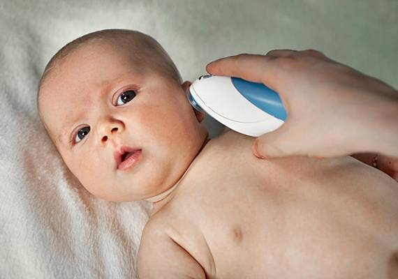 
                        	Bármikor adódhat olyan helyzet, hogy a baba lázát meg kell mérni, szerezz be egy hőmérőt is, lehetőleg digitálisat.