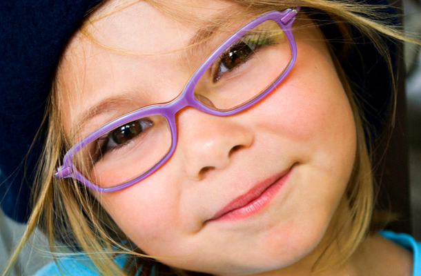 gyermekkori szemész és szemész asszociatív látás