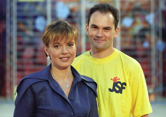	Borbás Marcsi 1997-ben debütált Gundi mellett, majd a következő két évben ő lett a műsor háziasszonya, Gundel Takács Gábor pedig a stúdióból kommentátorként jelentkezett be.