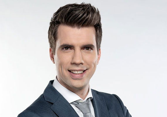 	D. Tóth András elköszönt az RTL Klub híradójától, mert március 24-től ő a Fókusz új műsorvezetője. Az RTL Klub hétvégi híradóját ezentúl Rábai Balázs vezeti Szabados Ágnessel.