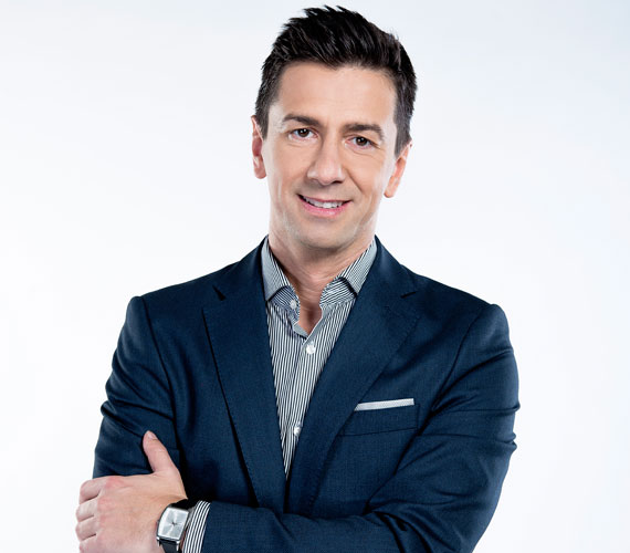 
                        	Az RTL Klub hétvégi híradóját ezentúl Rábai Balázs vezeti Szabados Ágnessel. Az RTL II híradójának nézői - akik először 2012 október 1-jén, a csatorna indulásakor találkozhattak vele - továbbra is láthatják, felváltva vezetik a hírműsort Ágnessel.