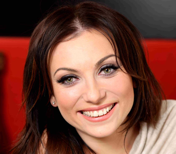	Rúzsa Magdi 2005-ben jelentkezett a TV2 tehetségkutató műsorába, a Megasztár harmadik szériáját 2006-ban meg is nyerte. 2013-ban az M1 A Dal című eurovíziós dalválasztó műsorának egyik zsűritagja lett, az ítészek között 2014-ben is helyet foglal.
