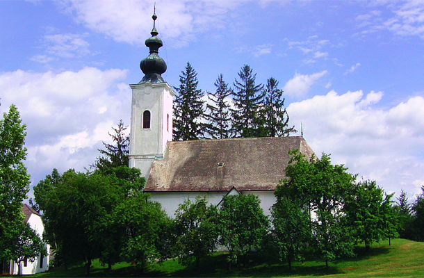 A szennai református műemlék templom