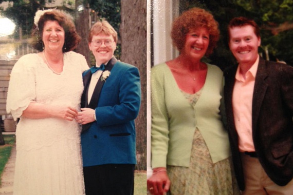 	21 évvel ezelőtti esküvői képükön ugyanez a felszabadult mosoly volt a láthatóan örökké vidám Chris és Dan arcán.