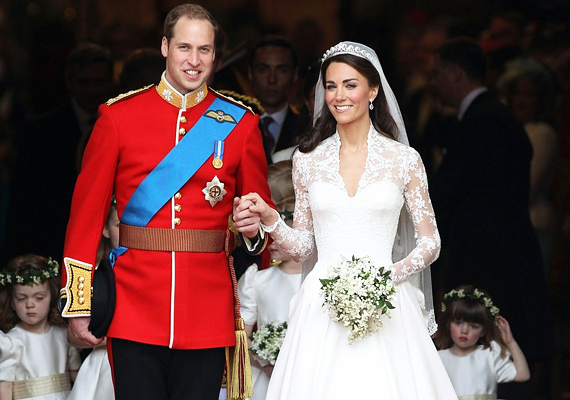 
                        	Remélhetőleg Katalin hercegnő és Vilmos herceg nem jut erre a sorsra. A 2011-ben köttetett esküvőn szem nem maradt szárazon. A pár már a második lurkót dédelgeti azóta.