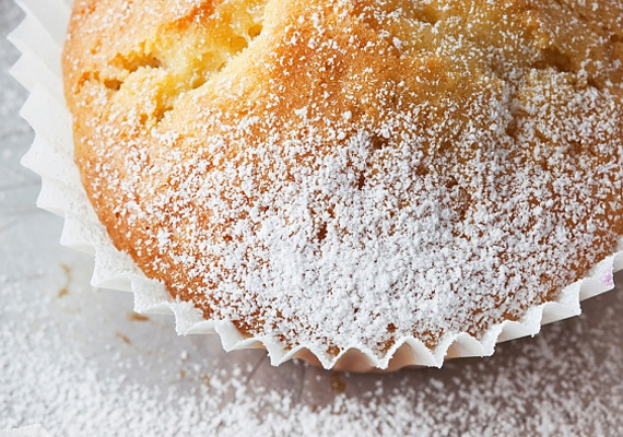 
                        	Az almás-mézes muffin ünnepi ízeket idéz, ráadásul ezzel nem foghatsz mellé. Kattints ide a receptért! »