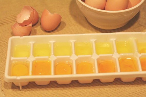 	Nemcsak a tisztítószereket készítheted el könnyedén a praktikus konyhai eszköz segítségével, hiszen annak több területen is hasznát veheted. A leütött és kettéválasztott, vagy akár az egész tojásokat is könnyen lefagyaszthatod benne, olvadás után ismét remekül használhatók lesznek.