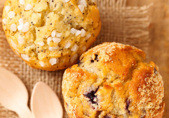 
                        	Hipergyorsan elkészíthető a meggyes-mákos muffin. Bevált, elronthatatlan recept »