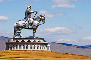 Dzsingisz Kán szobra