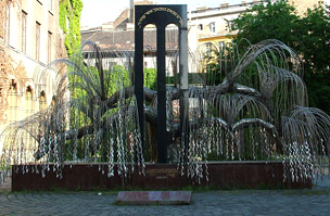 Holokauszt-emlékmű a zsidó negyedben