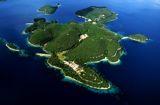 A híres Scorpios-sziget