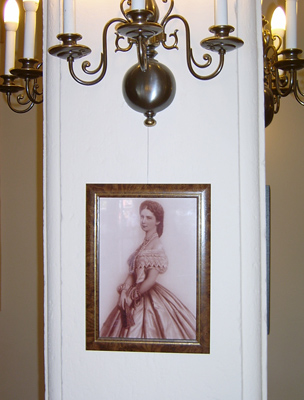 Erzsébet királyné képe a kastélyban