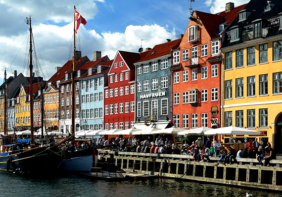 	A második helyezett Dánia lett. A kép fővárosában, Koppenhágában készült.