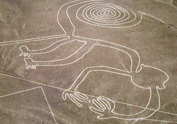 	A Nazca-vonalakkal kapcsolatban a rituális cél is szóba került, mint ahogy az is, hogy a terület vízellátásával függhettek össze.