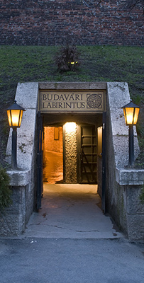 Budavári Labirintus bejárata